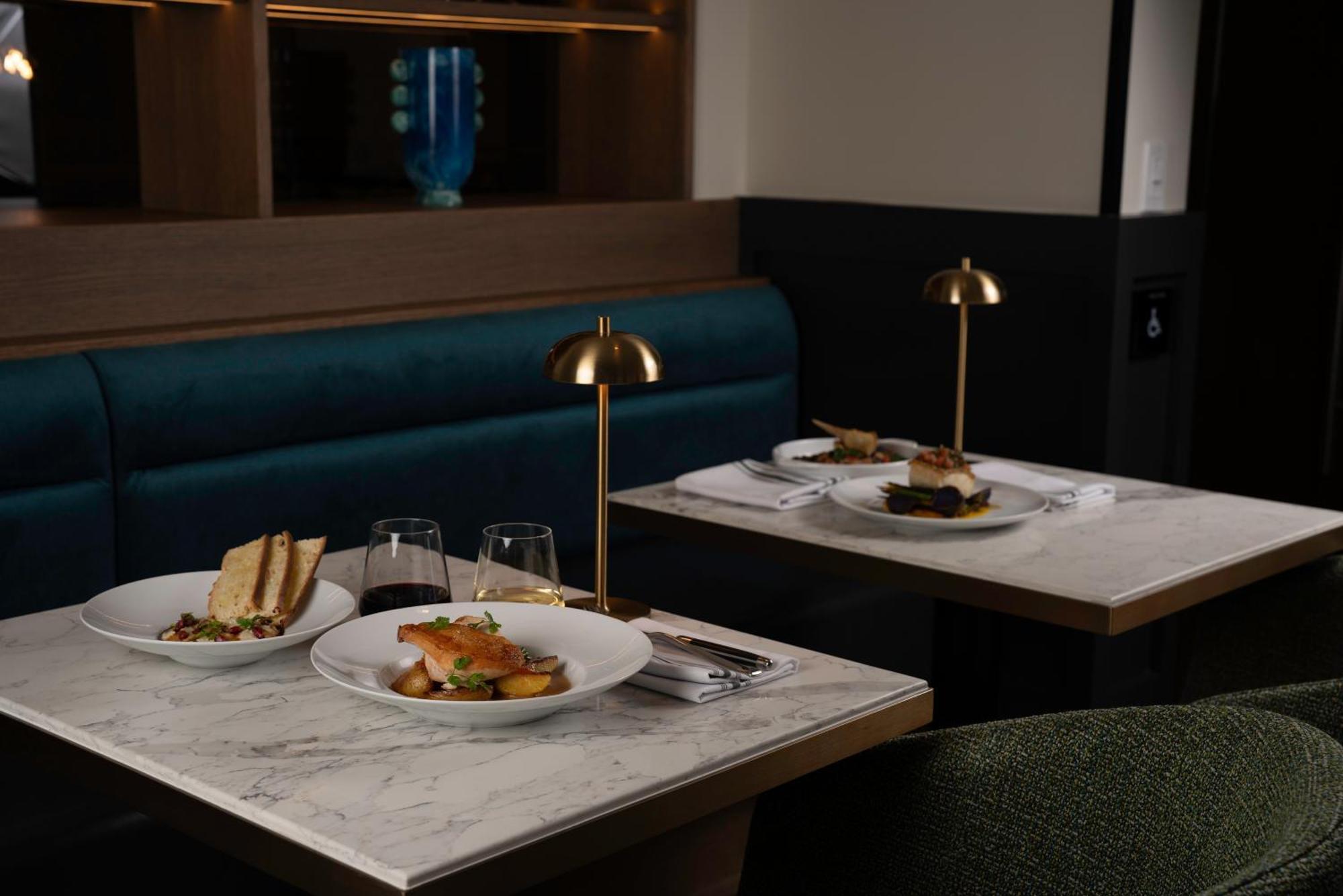 Toor Hotel Toronto, Part Of Jdv By Hyatt Екстер'єр фото
